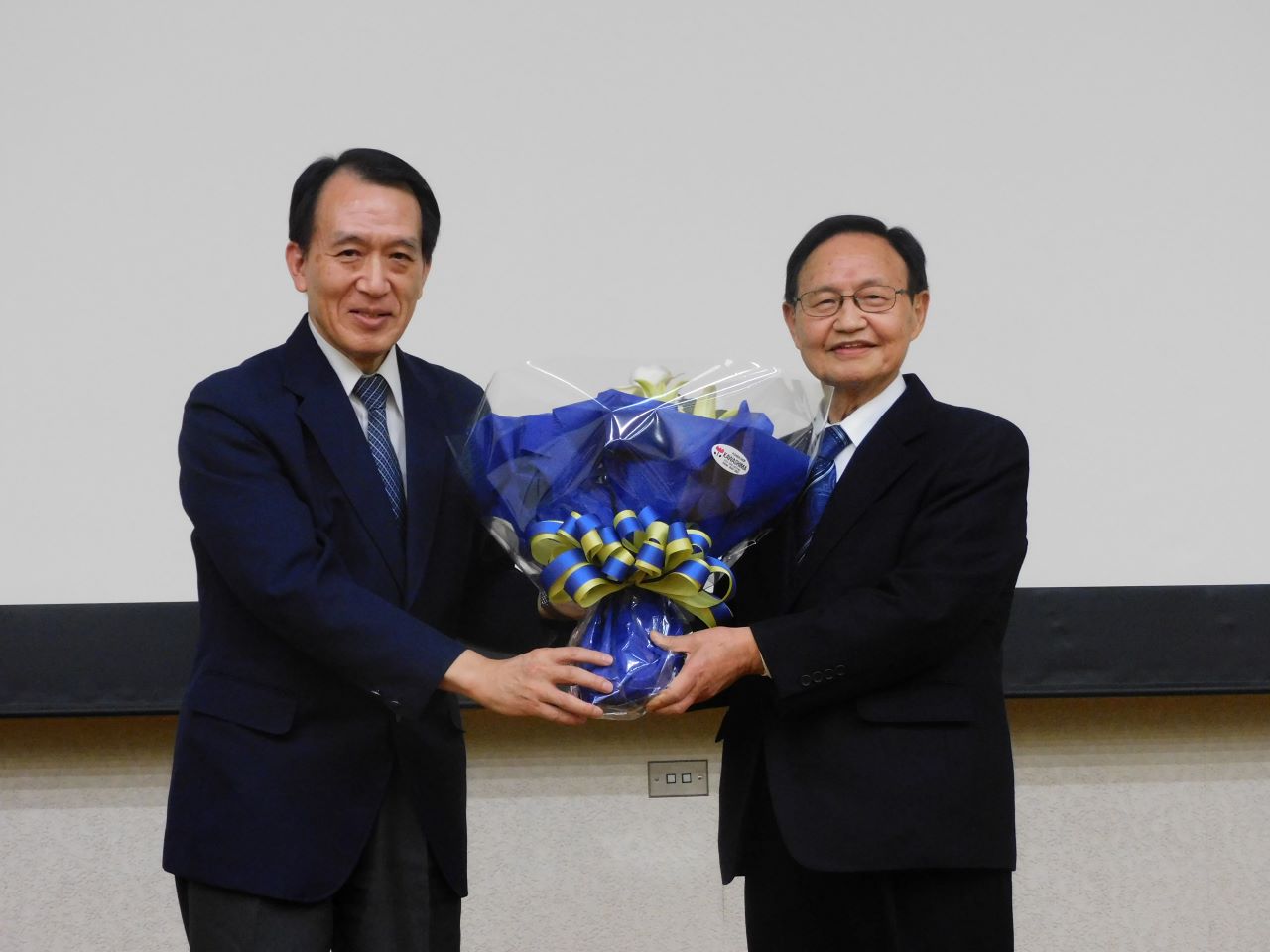 【お知らせ】陶山学長の記念講演会を開催しました